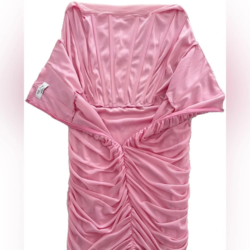 Tic Toc Pink Strapless Ruched Bodycon Dress Size Large - Picture 3 of 9